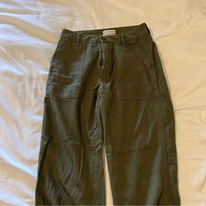 UO Army Green Cargo Pants